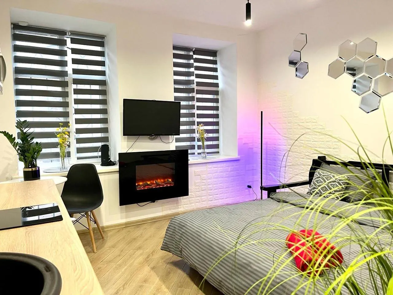 Apartments Vip Avalon Lviv 0*,  Ukraine