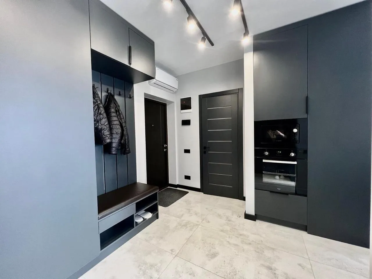 Apartments Vip Avalon Lviv