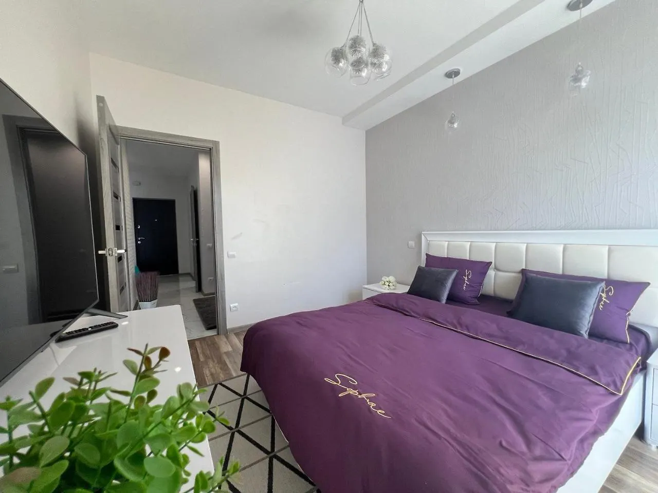 Apartments Vip Avalon Lviv 0*,  Ukraine