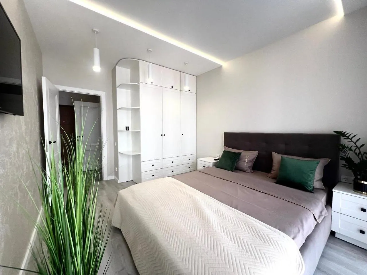 Apartments Vip Avalon Lviv 0*,